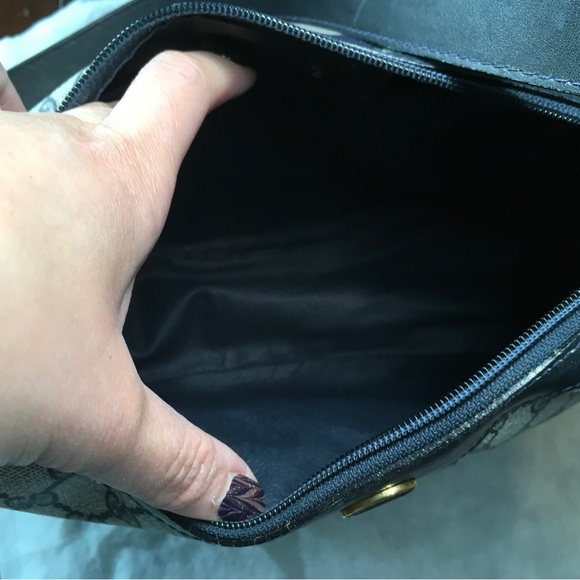 Gucci Blue Vintage Shoulder Bag - Picture 15 of 16